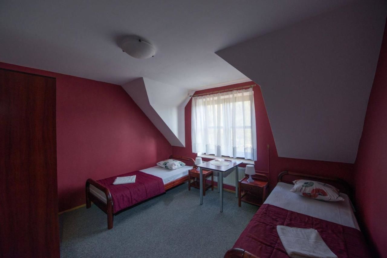 Отели типа «постель и завтрак» Pokoje w Stajni Немце