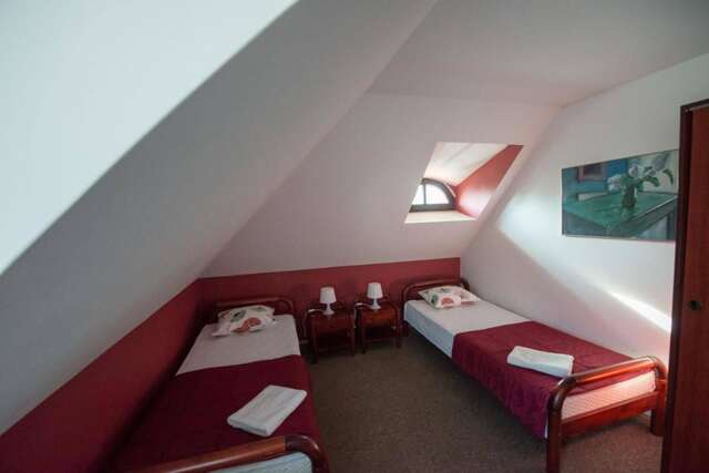 Отели типа «постель и завтрак» Pokoje w Stajni Немце-4